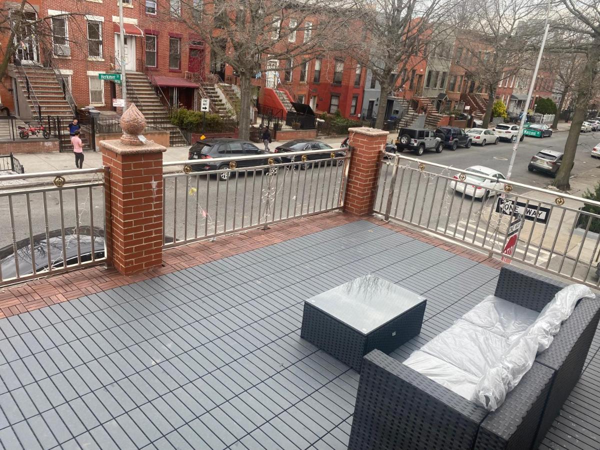 Gorgeous 2 Bedroom Apt Brooklyn New York Exterior foto
